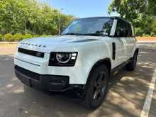 Land-Rover Defender 2026 SUV