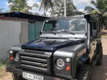 Land-Rover Defender 1978 SUV