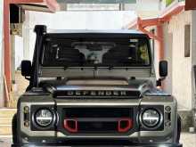 Land-Rover Defender 90 2.2 2013 SUV