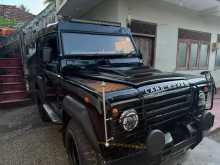 Land-Rover Defender 90 1964 SUV