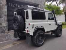 Land-Rover Defender 90 1987 SUV