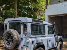 https://riyasewana.com/uploads/land-rover-defender-90-9223726463.jpg