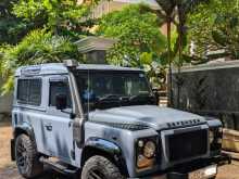 https://riyasewana.com/uploads/land-rover-defender-90-9223726661.jpg