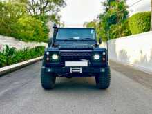 Land-Rover Defender 2003 SUV