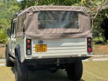 https://riyasewana.com/uploads/land-rover-defender-d-918094824183.jpg