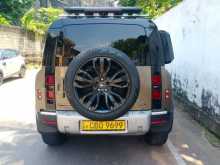 https://riyasewana.com/uploads/land-rover-defender-first-21444344063.jpg