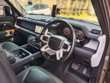 https://riyasewana.com/uploads/land-rover-defender-first-21445016654.jpg