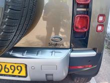 https://riyasewana.com/uploads/land-rover-defender-first-291054346875.jpg