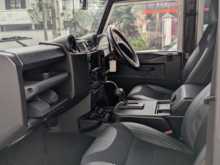 https://riyasewana.com/uploads/land-rover-defender-khan-1995-920525712232.jpg