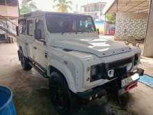 Land-Rover Defender KHAN 2006 SUV