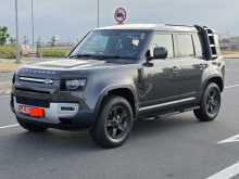 https://riyasewana.com/uploads/land-rover-defender-p300-22103815931.jpg