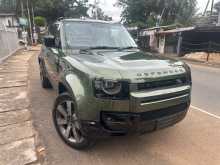 Land-Rover Defender P300e X Dynamic HSE 2026 SUV