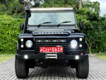 Land-Rover DEFENDER PUMA 110 2010 SUV