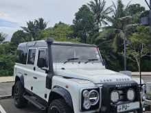 Land-Rover Defender Puma 2.4 2007 SUV