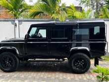 Land-Rover Defender Puma 2.4 2007 SUV