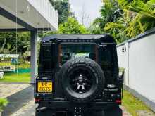 https://riyasewana.com/uploads/land-rover-defender-puma-2007-215104212403.jpg