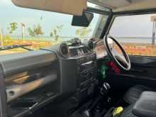 https://riyasewana.com/uploads/land-rover-defender-puma-2007-2915535312984.jpg