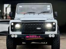 Land-Rover Defender Puma 110 2008 SUV