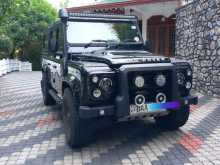 Land-Rover Defender Puma 2.4 2012 SUV