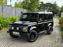 Land-Rover Defender Puma 2.2 2014 SUV