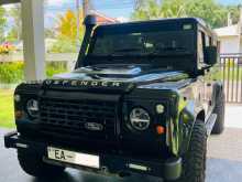 Land-Rover Defender Puma 1994 SUV