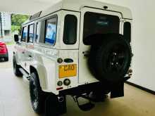 https://riyasewana.com/uploads/land-rover-defender-puma-27163642333.jpg