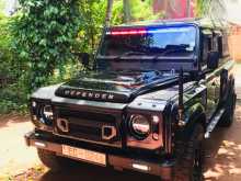 Land-Rover Defender TD5 1960 SUV