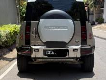 Land-Rover Defender 2023 SUV