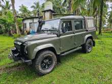 Land-Rover Defender 2008 SUV