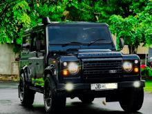 Land-Rover DEFENDER 2004 SUV