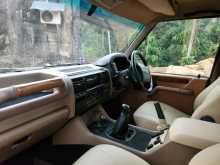 https://riyasewana.com/uploads/land-rover-discovery-1-1995-1119220112452.jpg