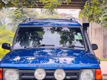 https://riyasewana.com/uploads/land-rover-discovery-1-8115437312.jpg