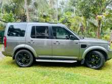 https://riyasewana.com/uploads/land-rover-discovery-3-1201850505.jpg