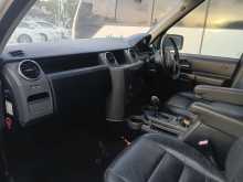 https://riyasewana.com/uploads/land-rover-discovery-3-241037284883.jpg