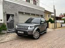 https://riyasewana.com/uploads/land-rover-discovery-4-13122056571.jpg