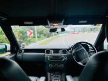 https://riyasewana.com/uploads/land-rover-discovery-4-2012-420552612023.jpg