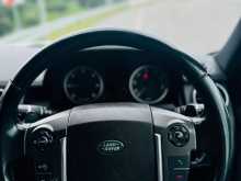 https://riyasewana.com/uploads/land-rover-discovery-4-2012-420552612974.jpg