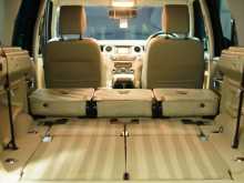 https://riyasewana.com/uploads/land-rover-discovery-4-2015-2711190912614.jpg
