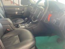 https://riyasewana.com/uploads/land-rover-discovery-4-229405724961.jpg