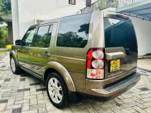 https://riyasewana.com/uploads/land-rover-discovery-4-47270022543.jpg