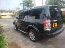 https://riyasewana.com/uploads/land-rover-discovery-4-6135600503.jpg