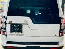 https://riyasewana.com/uploads/land-rover-discovery-4s-2017-1912142613004.jpg