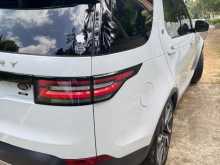 https://riyasewana.com/uploads/land-rover-discovery-hse-2020-3011001312343.jpg