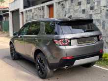 https://riyasewana.com/uploads/land-rover-discovery-sports-2019-2610344912452.jpg