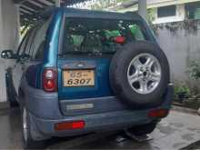 https://riyasewana.com/uploads/land-rover-free-landar-1312595822192.jpg