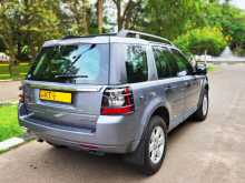 https://riyasewana.com/uploads/land-rover-free-lander-2011-2614135812773.jpg