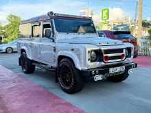 Land-Rover Defender 2014 SUV
