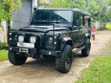 https://riyasewana.com/uploads/land-rover-land-rover-16175452212.jpg