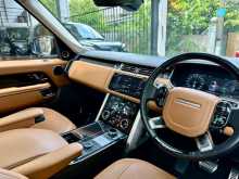 https://riyasewana.com/uploads/land-rover-range-rover-2018-2711274612353.jpg