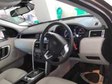 https://riyasewana.com/uploads/land-rover-sport-hse-2015-713534012703.jpg